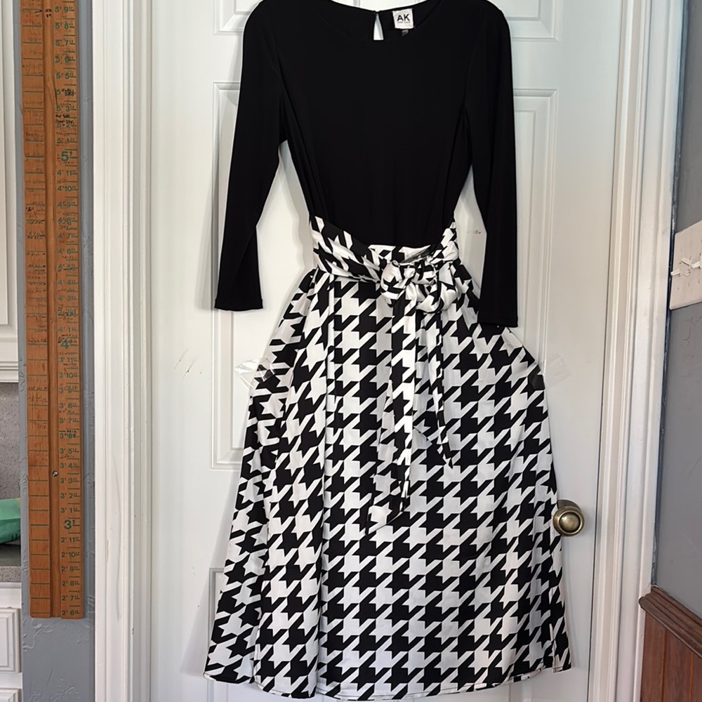 Anne Klein Black and White Pleated Tie Front Dress
